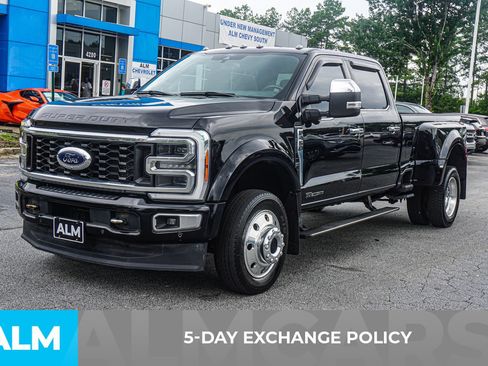 Used 2023 Ford F450 Platinum w/ FX4 Off-Road Package AWD/4WD image 4