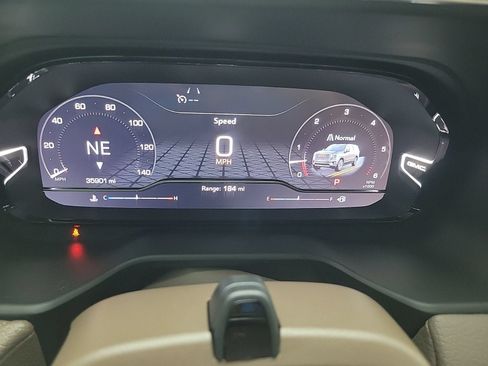 Used 2024 GMC Yukon Denali w/ Advanced Technology Package RWD image 26
