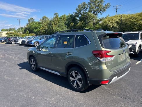Used 2020 Subaru Forester Touring AWD/4WD image 7