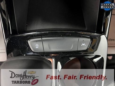 Used 2025 Chevrolet Trax LT FWD image 46
