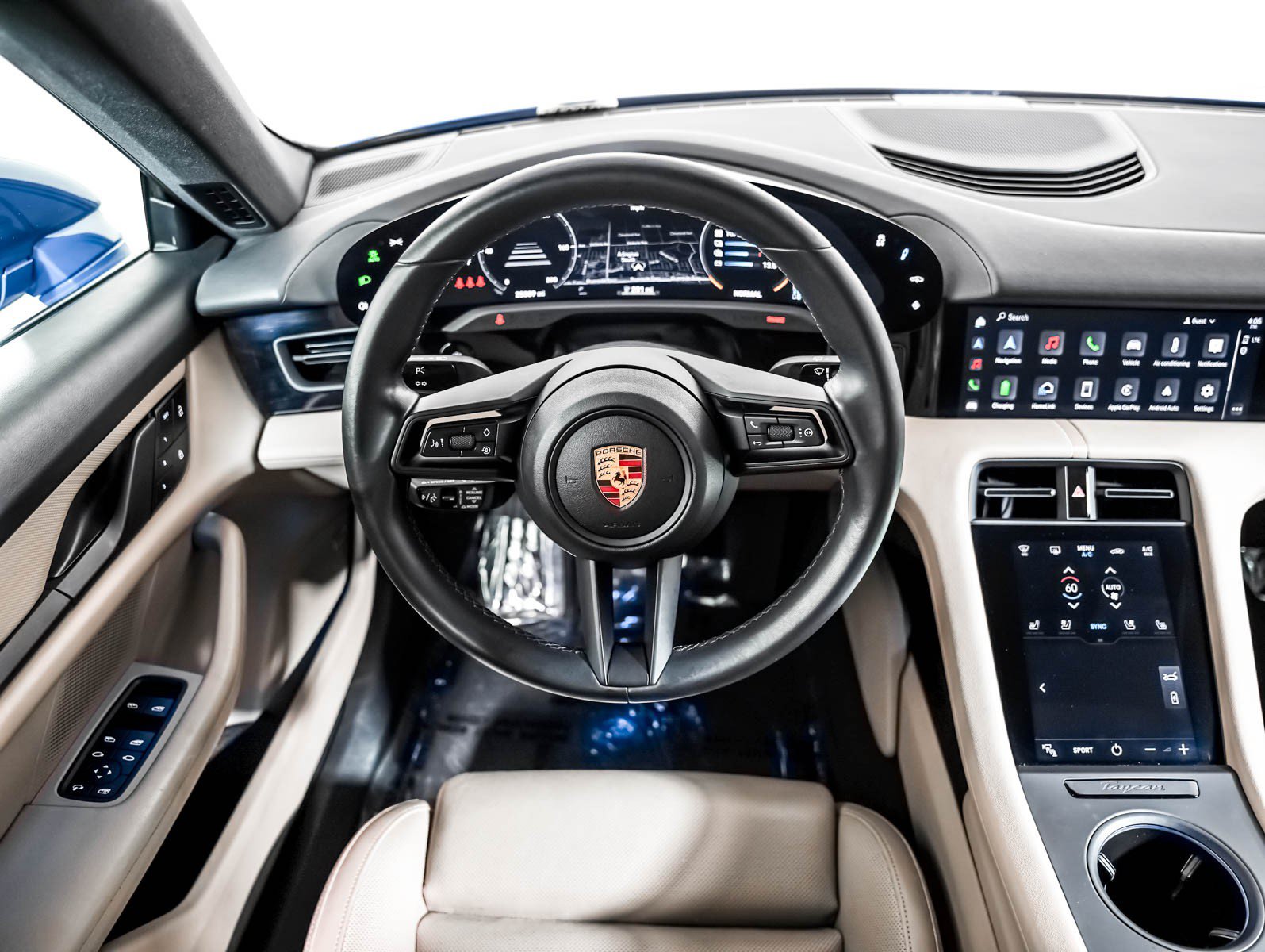 Certified 2023 Porsche Taycan 4 Cross Turismo AWD/4WD image 15