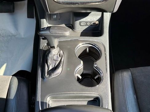 Used 2020 Dodge Durango GT image 39