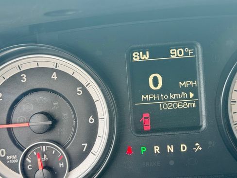 Used 2014 RAM 1500 Big Horn RWD image 12