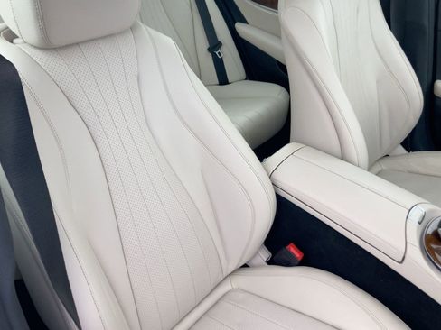 Used 2020 Mercedes-Benz E 350 Sedan w/ Premium Package image 24