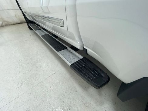 Used 2022 Chevrolet Silverado 1500 High Country w/ High Country Premium Package AWD/4WD image 11