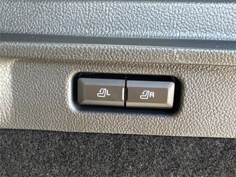 New 2026 Lincoln Corsair Premiere image 12