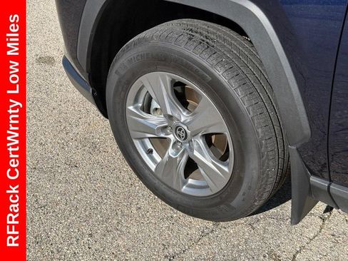 Used 2025 Toyota RAV4 XLE FWD image 11