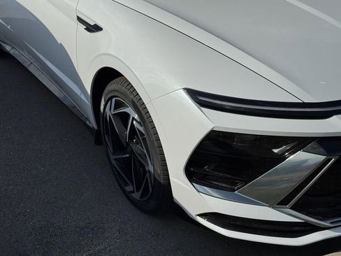 New 2026 Hyundai Sonata SEL AWD/4WD image 11