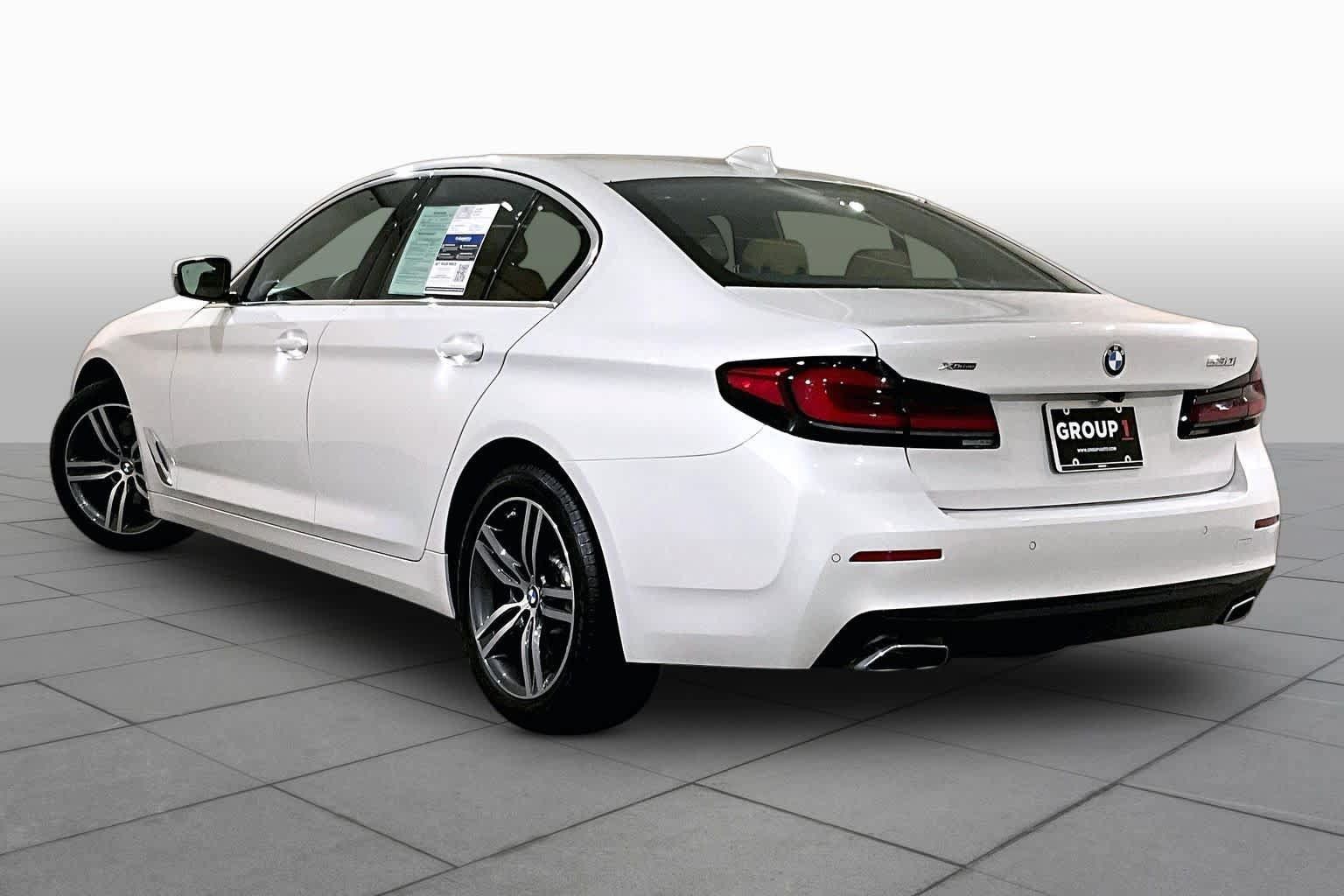 Used 2023 BMW 530i xDrive w/ Premium Package AWD/4WD image 11