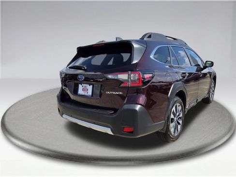 Certified 2025 Subaru Outback Limited AWD/4WD image 15