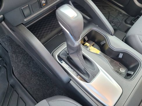 Used 2025 Nissan Frontier S AWD/4WD image 16