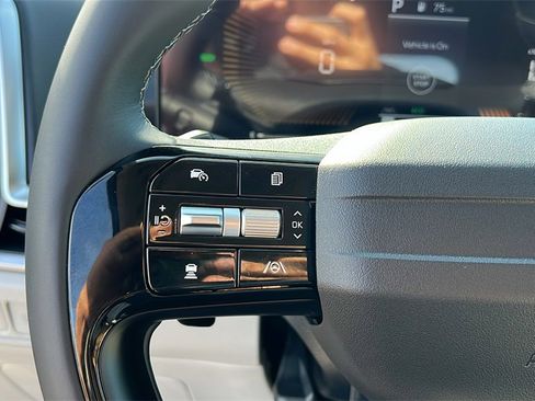 New 2026 Kia Sorento EX image 18