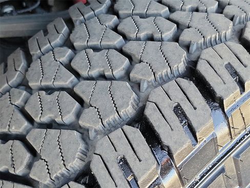 Used 2020 Chevrolet Silverado 2500 LT w/ All Star Edition image 32