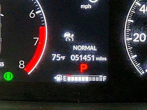 Used 2023 Honda Pilot EX-L image 15