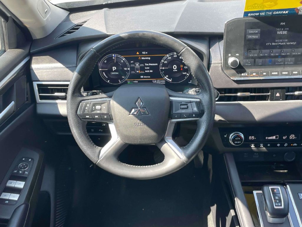 Used 2024 Mitsubishi Outlander SE AWD/4WD image 13