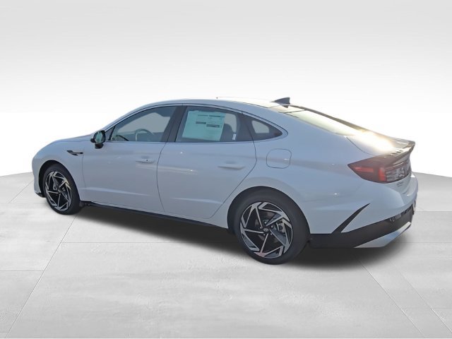 Used 2026 Hyundai Sonata SEL AWD/4WD image 6