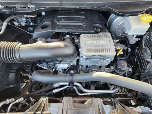 Used 2024 RAM 1500 Lone Star image 31