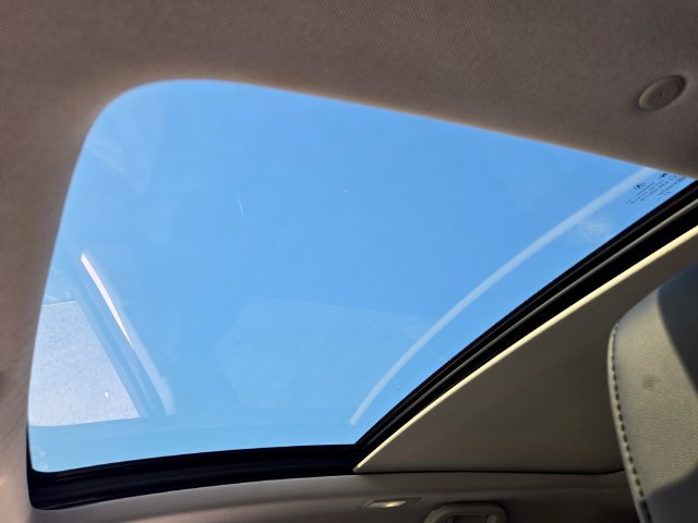 Certified 2024 Acura MDX FWD image 17