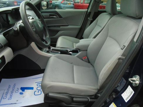 Used 2014 Honda Accord LX image 12