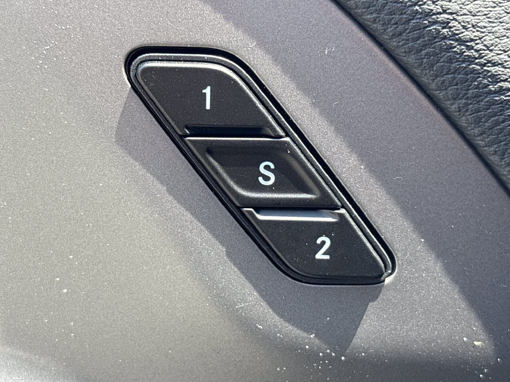 New 2027 Chrysler Pacifica Select FWD image 33