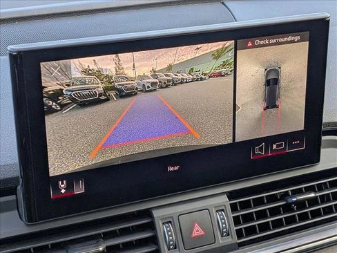 Certified 2021 Audi Q5 Premium Plus w/ Premium Plus Package image 12