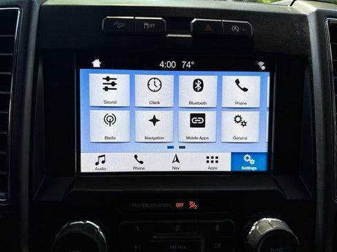 Used 2018 Ford F150 XLT w/ Equipment Group 302A Luxury AWD/4WD image 19