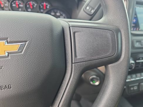 Used 2025 Chevrolet Silverado 2500 Custom w/ Custom Value Package AWD/4WD image 18