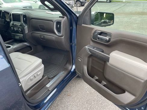 Used 2022 Chevrolet Silverado 1500 LTZ w/ LTZ Premium Package AWD/4WD image 14