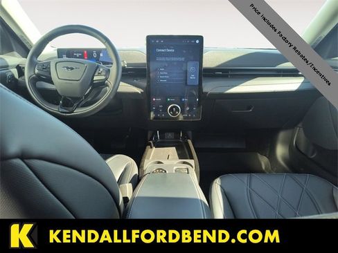 Used 2024 Ford Mustang Mach-E Select w/ Comfort Package Lite image 9