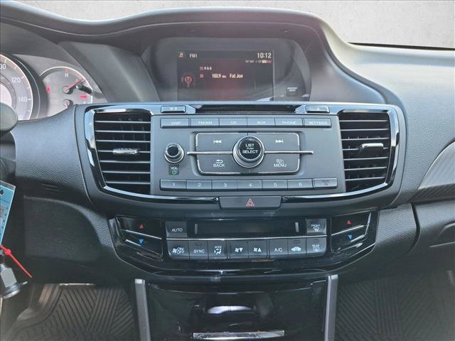 Used 2017 Honda Accord Sport image 12
