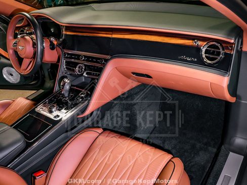 Used 2023 Bentley Flying Spur Azure AWD/4WD image 91