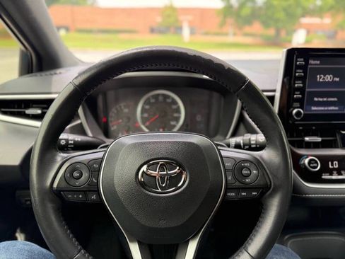 Used 2019 Toyota Corolla SE FWD image 11