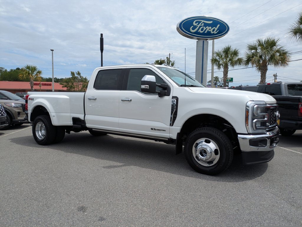 New 2026 Ford F350 Lariat w/ Lariat Ultimate Package AWD/4WD image 2