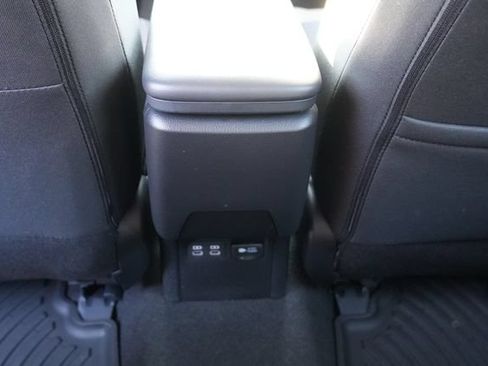 Used 2026 Toyota Prius Plug-In Hybrid FWD image 17