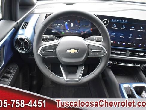 New 2026 Chevrolet Equinox EV LT image 20