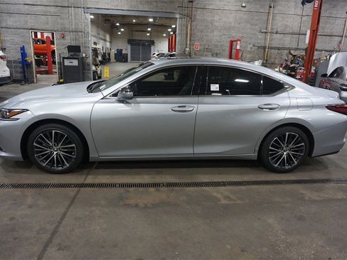 Used 2024 Lexus NX 250 250 Premium image 48