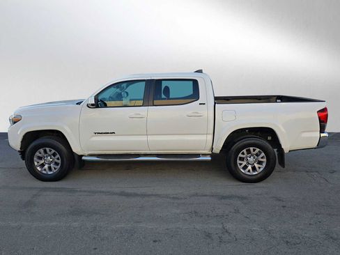Used 2019 Toyota Tacoma SR5 image 6