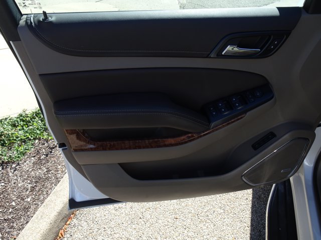 Used 2020 Chevrolet Tahoe Premier AWD/4WD image 15