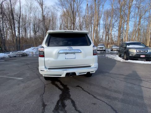 Used 2022 Toyota 4Runner Limited image 12