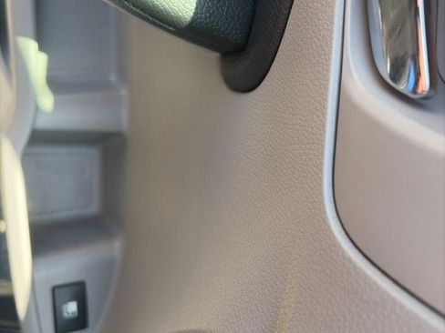 Used 2017 Honda Pilot EX image 16