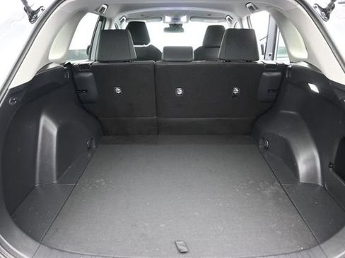 Certified 2023 Toyota RAV4 LE AWD/4WD image 18