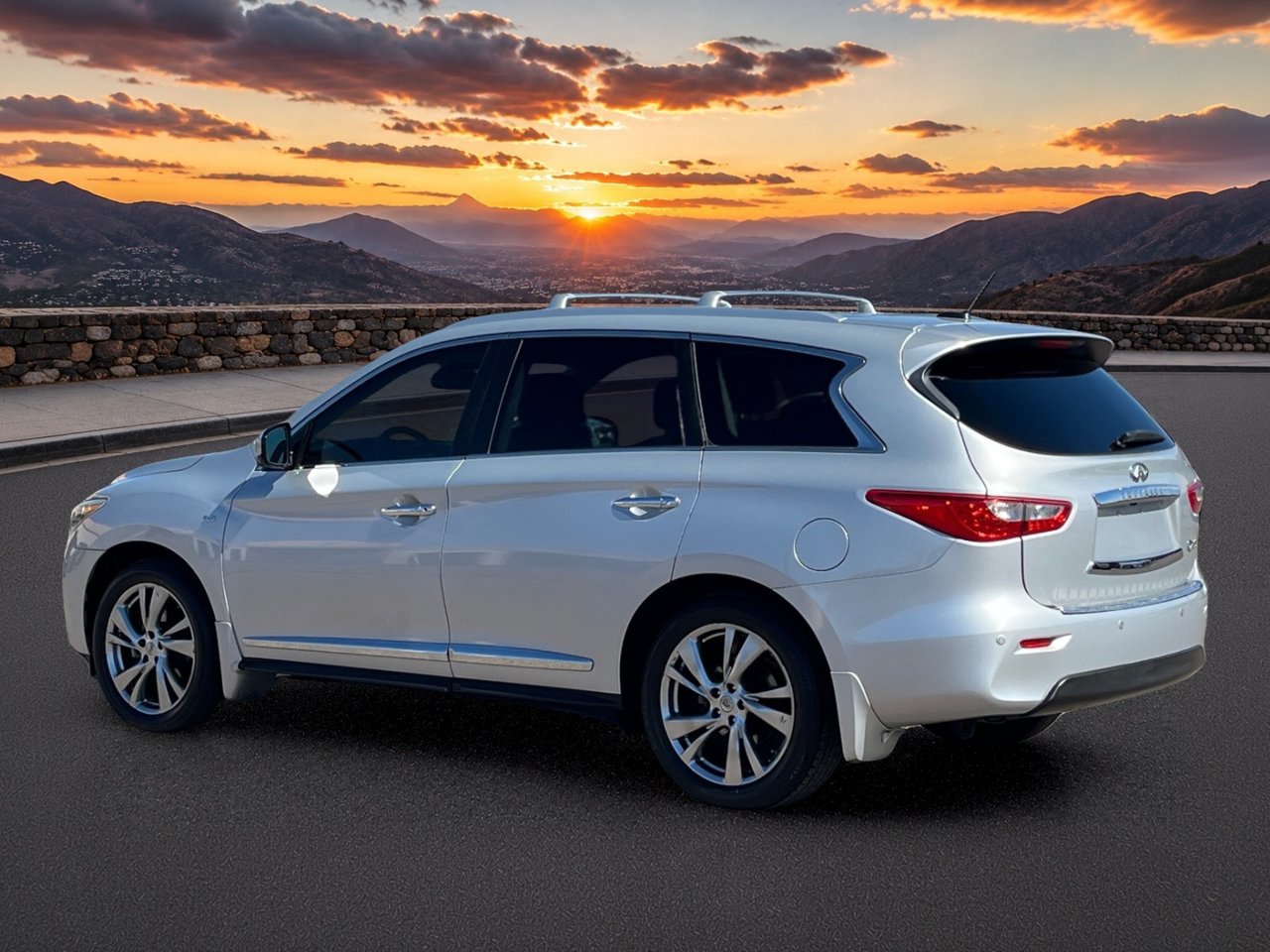 Used 2015 INFINITI QX60 Luxe w/ Deluxe Touring Package AWD/4WD image 4