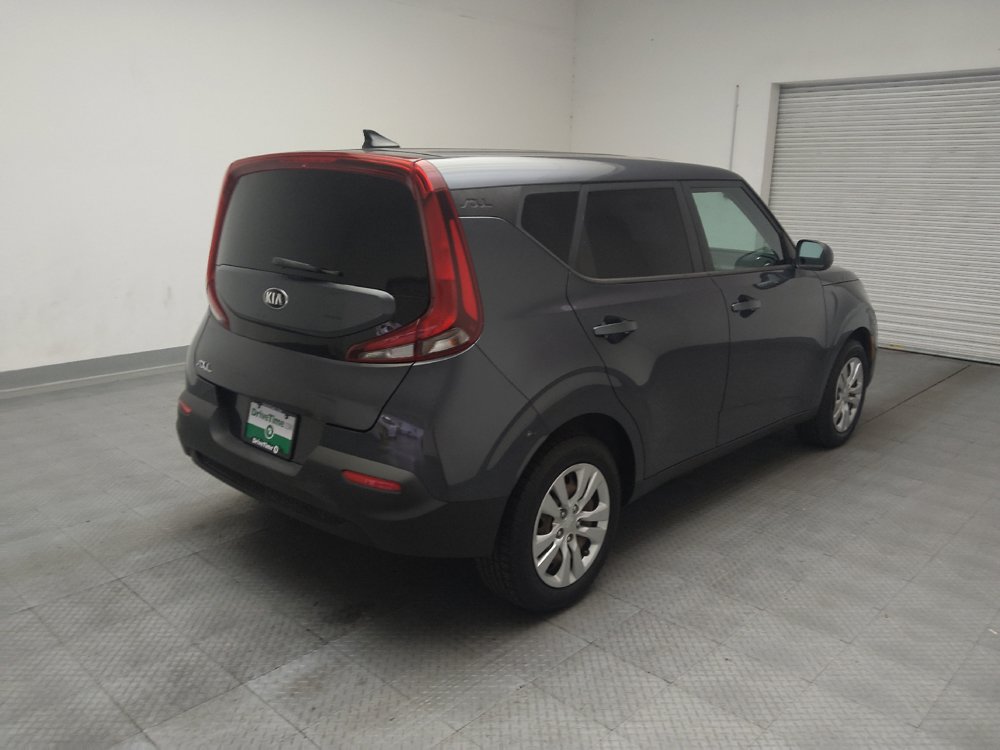 Used 2021 Kia Soul LX FWD image 9
