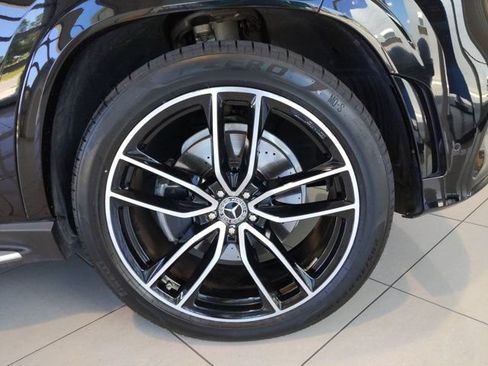 Certified 2021 Mercedes-Benz GLS 580 4MATIC image 11