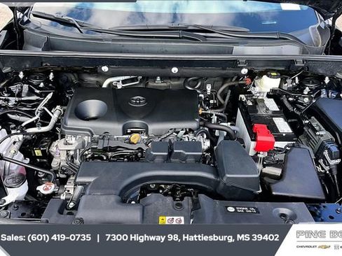 Used 2024 Toyota RAV4 XLE image 8