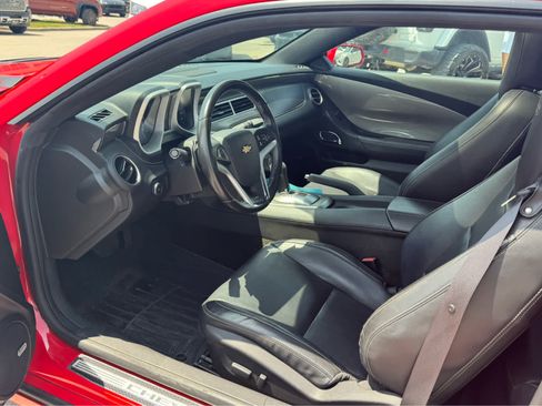 Used 2015 Chevrolet Camaro SS w/ RS Package RWD image 6