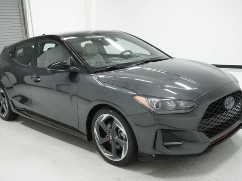 Used 2020 Hyundai Veloster Turbo Ultimate image 3