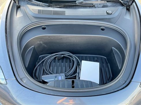 Used 2023 Tesla Model 3 Standard Range RWD image 29