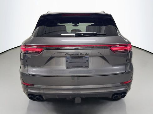 Certified 2023 Porsche Cayenne Turbo AWD/4WD image 10