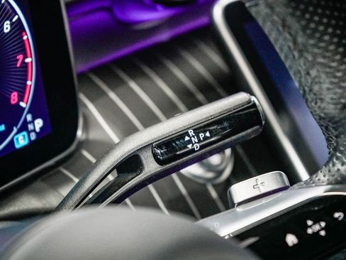 Used 2022 Mercedes-Benz C 300 Sedan image 21